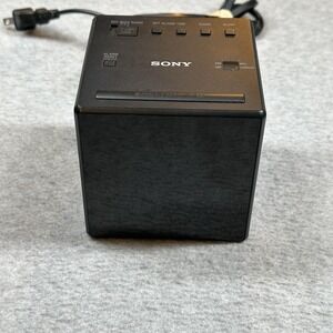 Sony Radio AM/FM Dual Alarm Clock Radio 4" Cube‎ Black ICF-C1 Battery Back Up